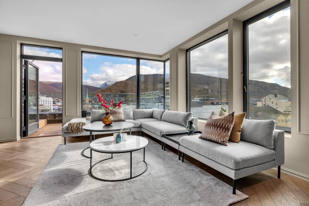 Penthouse In Downtown Tromso New Apartment Luaran gambar