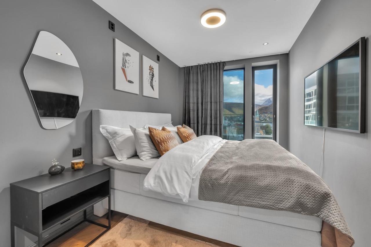 Penthouse In Downtown Tromso New Apartment Luaran gambar
