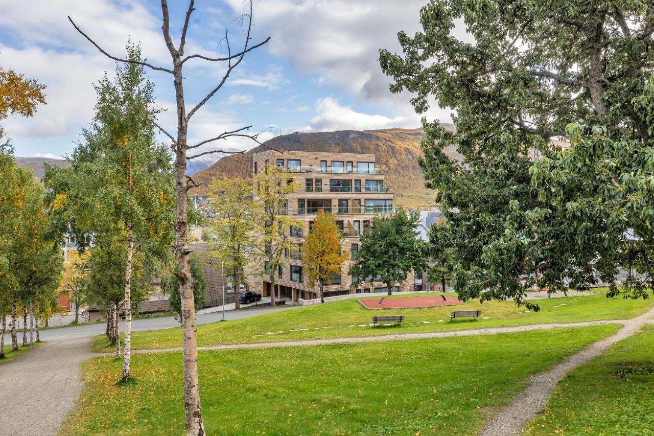 Penthouse In Downtown Tromso New Apartment Luaran gambar